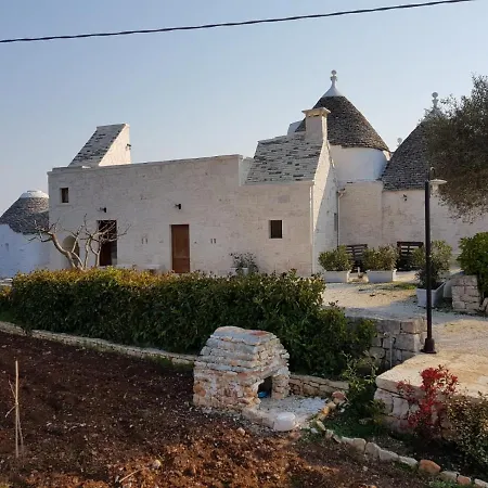 Trulli Stett * Чистернино